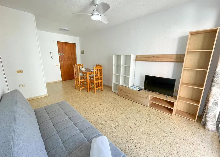 Apartamentos Oromar 3000